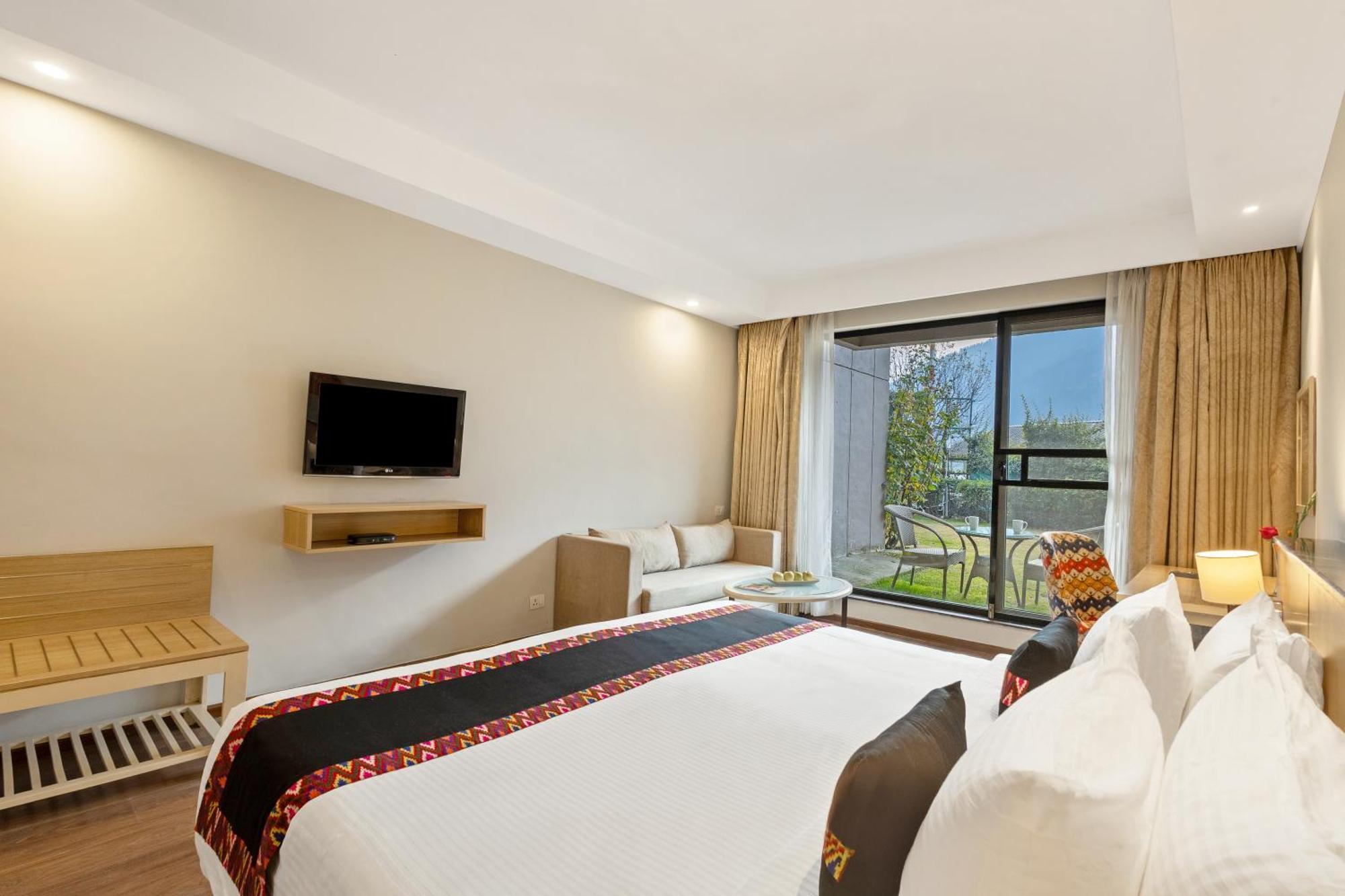 Sterling Manali Hotel Екстериор снимка
