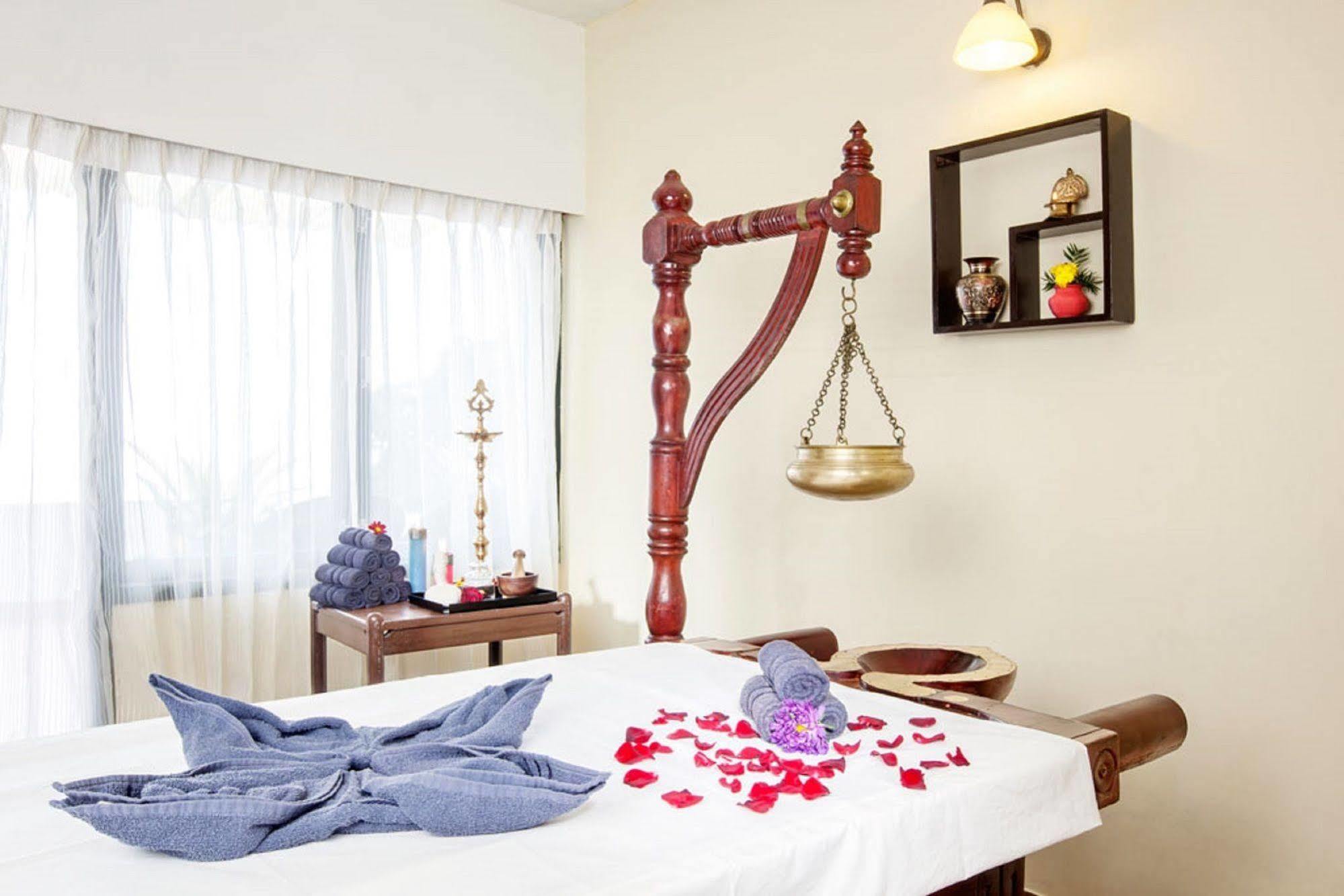 Sterling Manali Hotel Екстериор снимка
