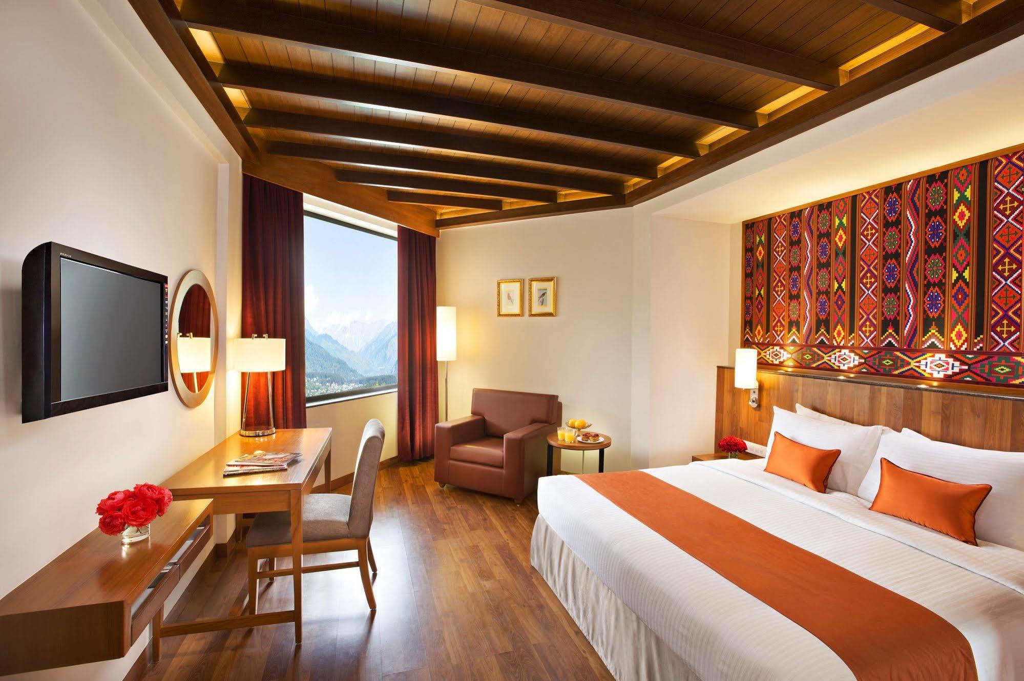Sterling Manali Hotel Екстериор снимка